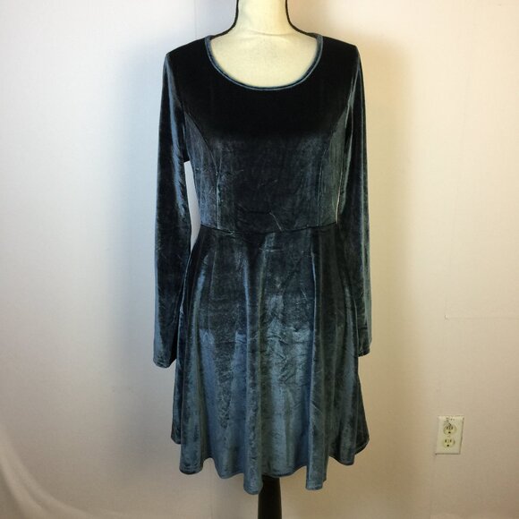 Frock Shop Fit & Flare Dress Size L Womans Gray Blue Stretch Velvet Long Sleeve - Picture 1 of 16